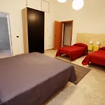 Dimora Hostel
